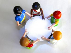 ronde-tafel gesprek intervisie overleg teamwork